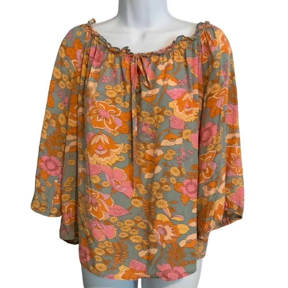 SHEIN Off the Shouder Boho top size large